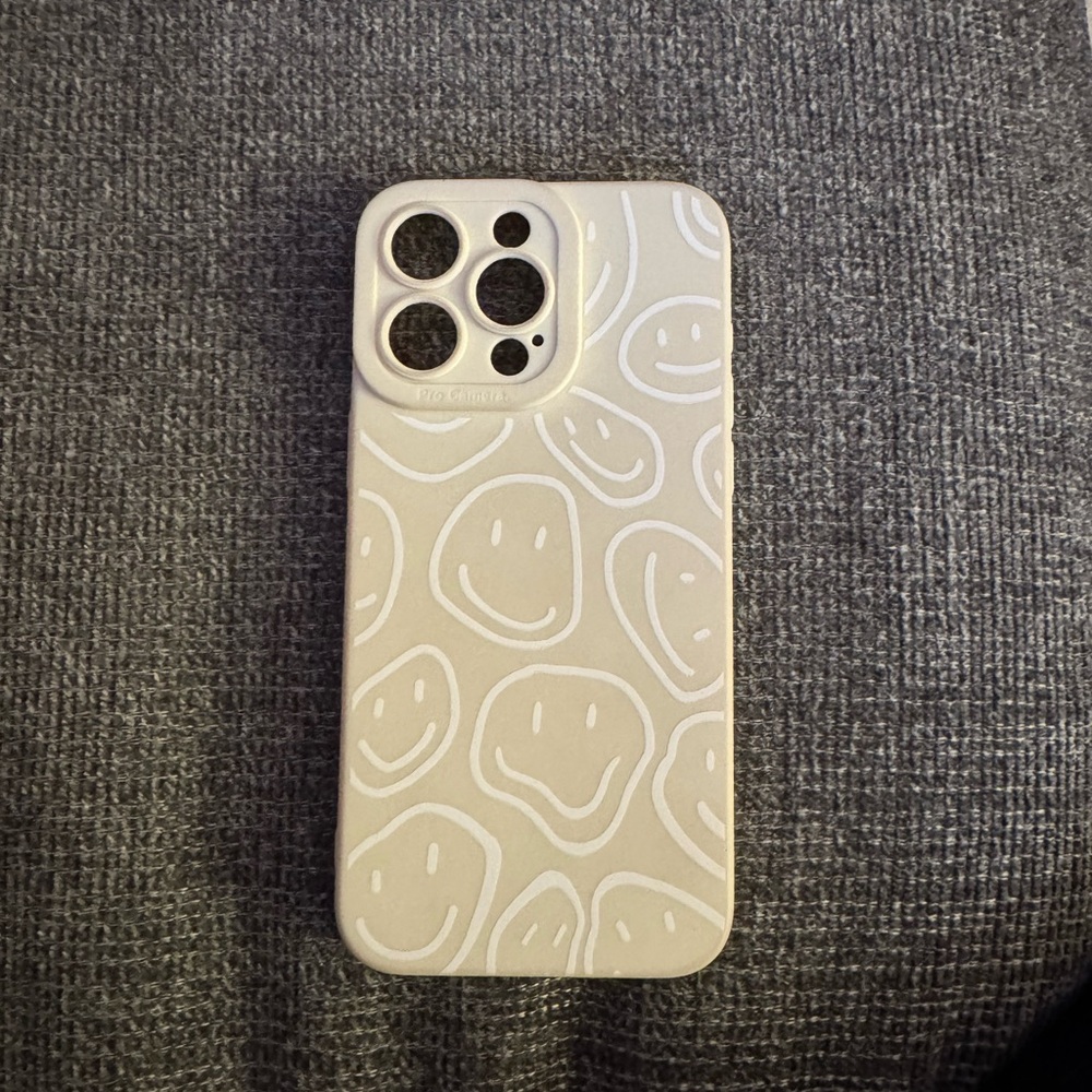 Neutral Beige Smiley Silicone Phone Case